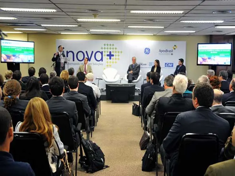 Inova+: no Rio de Janeiro, representantes do governo, organizações civis e empresários discutiram os resultados do Barômetro Global da Inovação 2013 (Antonio Batalha)