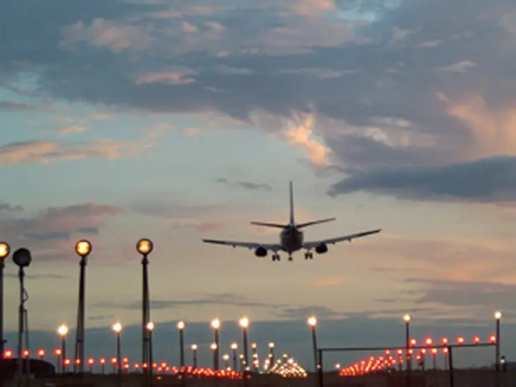 No Brasil, tráfego aéreo deve crescer 6,9% por ano nas próximas duas décadas (Divulgação / GE)