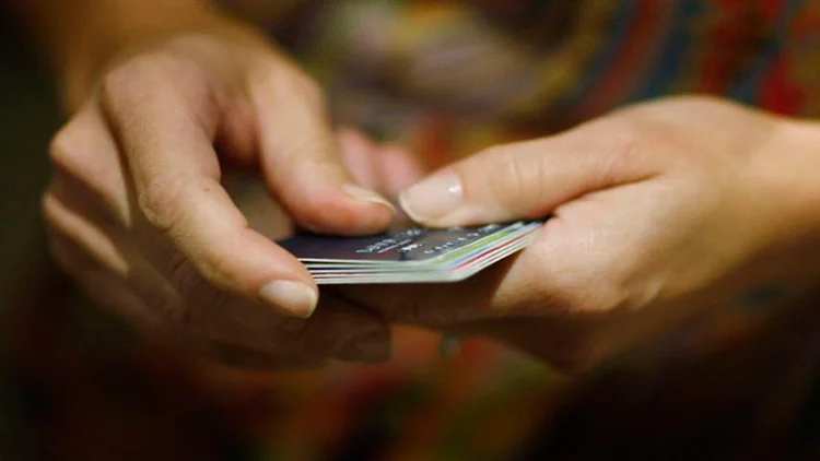 Cartões: o cartão de crédito foi o principal responsável pelo endividamento