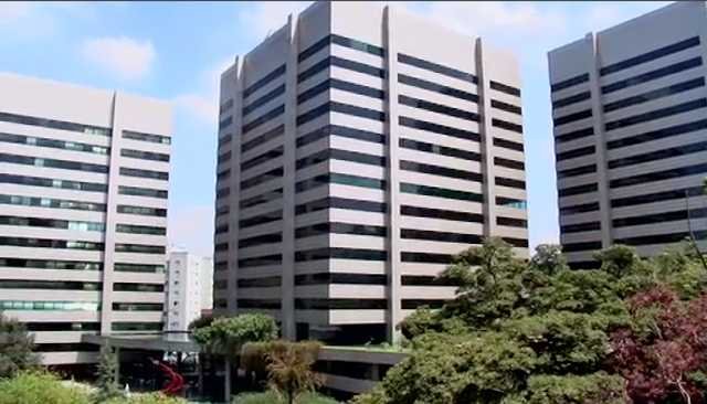 Itaú lima gravata (e outras formalidades) do expediente