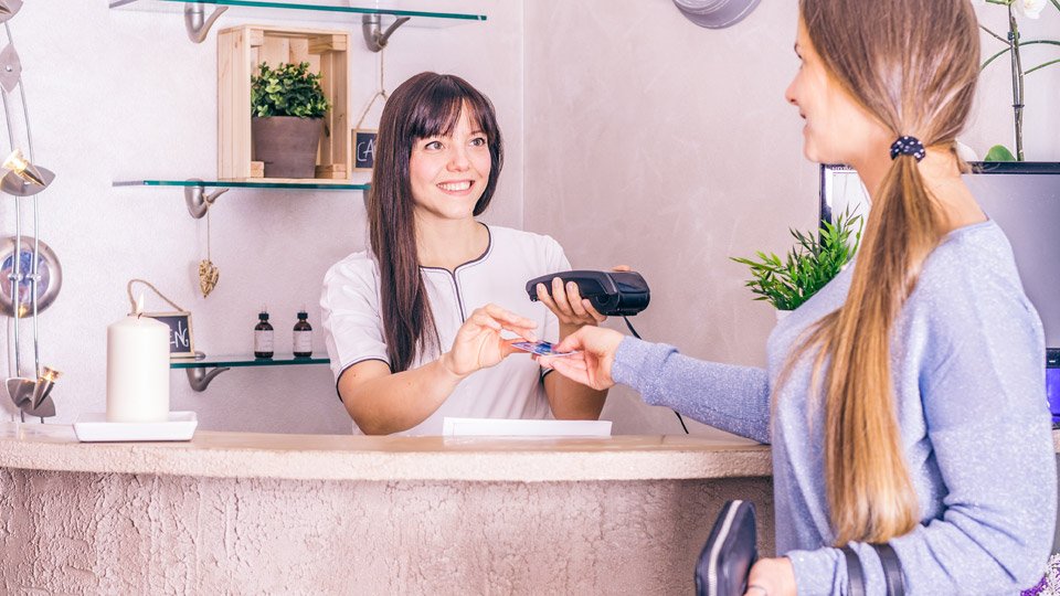 O que todo vendedor deve fazer após fechar negócio