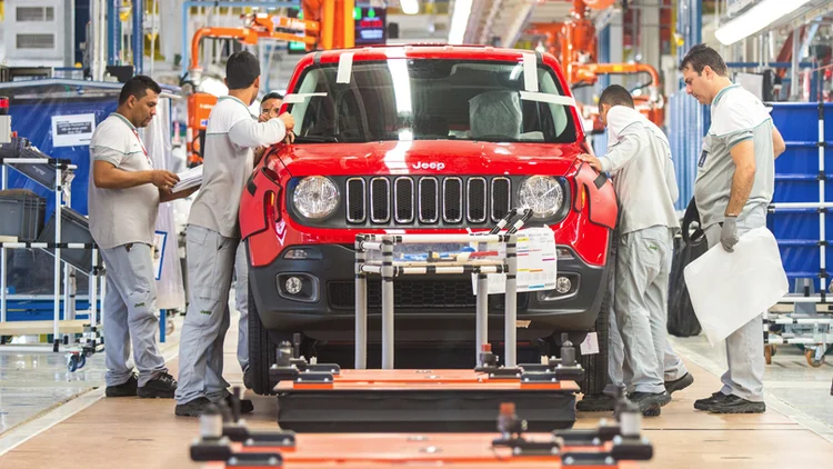 Fábrica do Grupo FCA (Fiat Chrysler) em Goiana, Pernambuco: processo automatizado (Clélio Tomaz/ ExclusivaBR!)