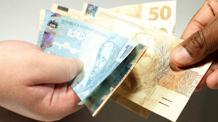 Crédito: sétimo aumento seguindo na comparação interanual do indicador mostra que os consumidores estão retornando ao mercado de crédito (Foto/Divulgação)