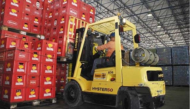 Agenda traz números da Ambev e da Oi