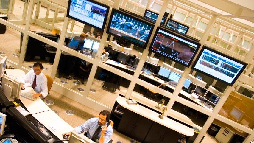 Dias melhores ao Ibovespa; OGX amplia crise