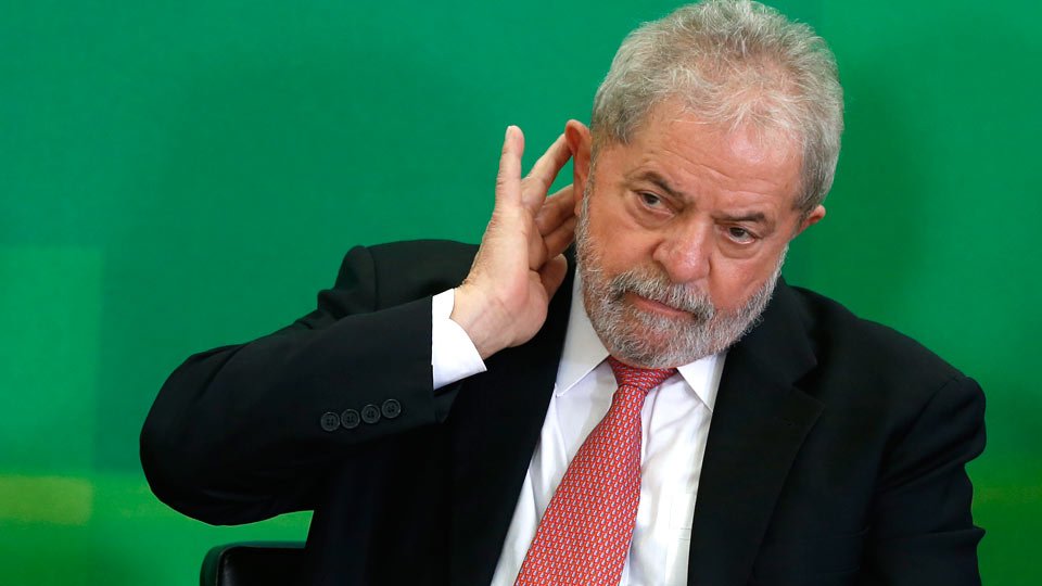 Ações caem após investigação de Lula na Lava Jato ir ao STF