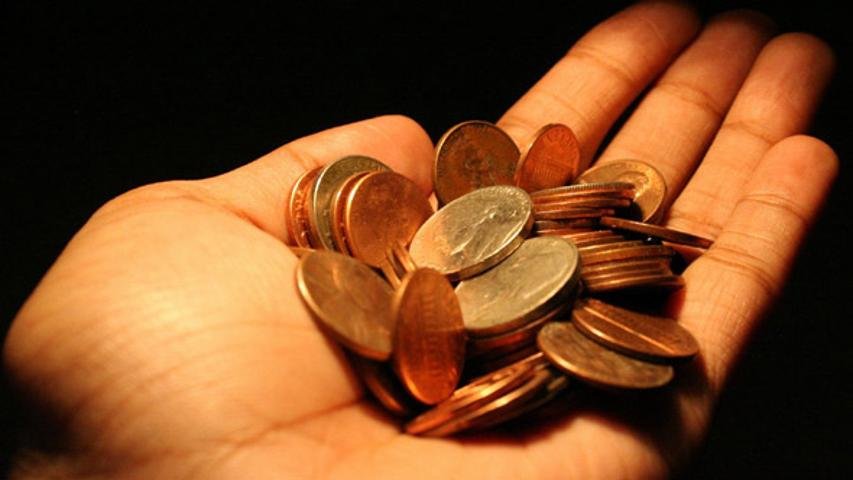 Por que pode ser ruim investir pouco dinheiro em ações?
