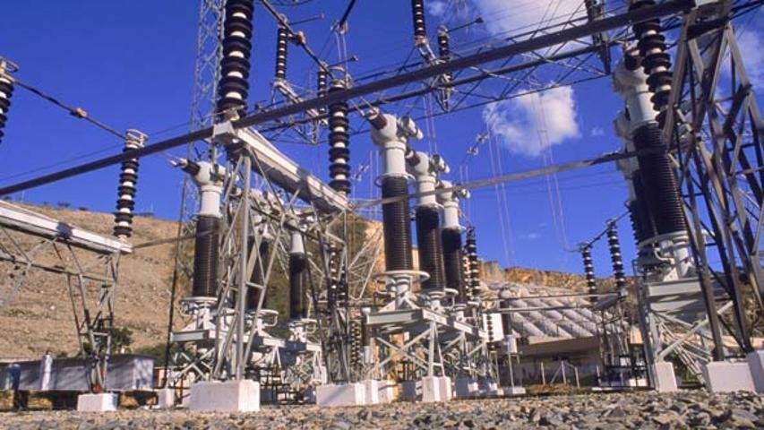 Energias do Brasil tem alta após parceria com chinesas