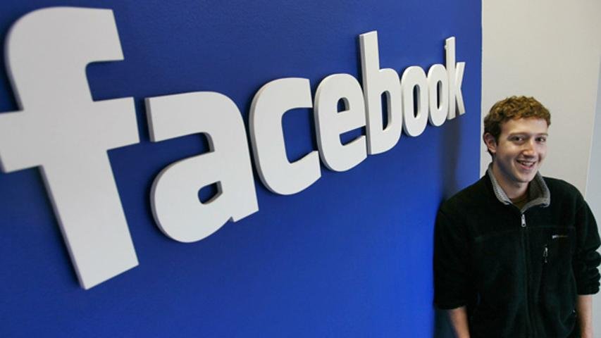 Facebook surpreende, convence e dispara em Wall Street