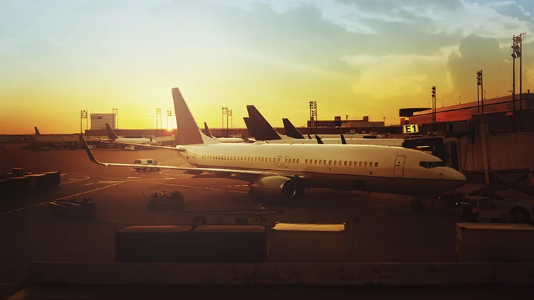 Combustível, impostos, manutenção: como é formado o preço de um bilhete aéreo (iStockphoto)