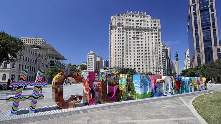 Vista da Praça Mauá, em área do projeto de revitalização Porto Maravilha: parceria entre a Cisco e a Prefeitura do Rio de Janeiro vai tornar o bairro um exemplo de espaço conectado, inteligente e humano	 (Getty Images)