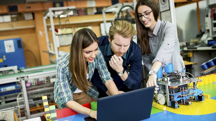 Profissionais atualizados: “A gente quer empoderar o RH para ele atender às expectativas desse momento" (iStockphoto/iStockphoto)