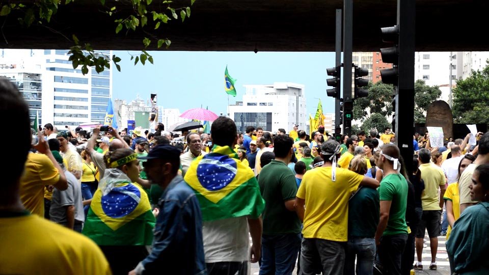 Paulistas dizem por que foram para a rua no domingo