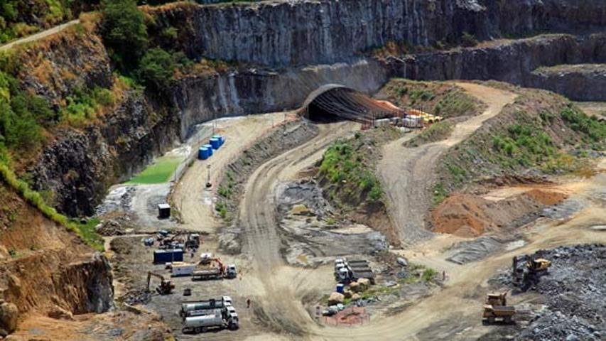 MMX e LLX sobem forte; palavras do Fed derrubam Ibovespa