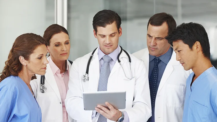 Segurança em risco: metade das organizações de saúde terá experimentado de um e cinco ataques cibernéticos no período de um ano (IStockPhoto)