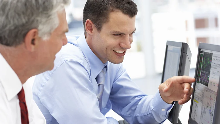 Tecnologia a favor dos negócios: outsourcing otimiza investimentos em TI (iStockPhoto)