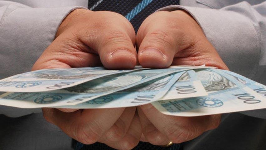 É possível investir com apenas 100 reais?