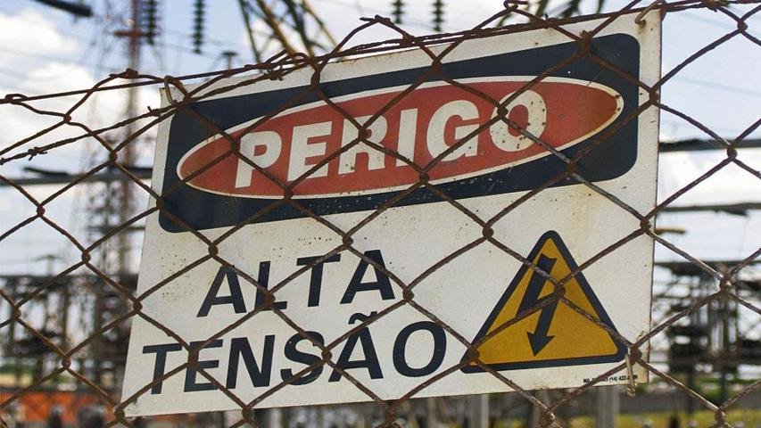 É perigoso investir por meio de corretoras pequenas?
