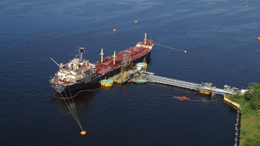 Petrobras lidera quedas no Ibovespa