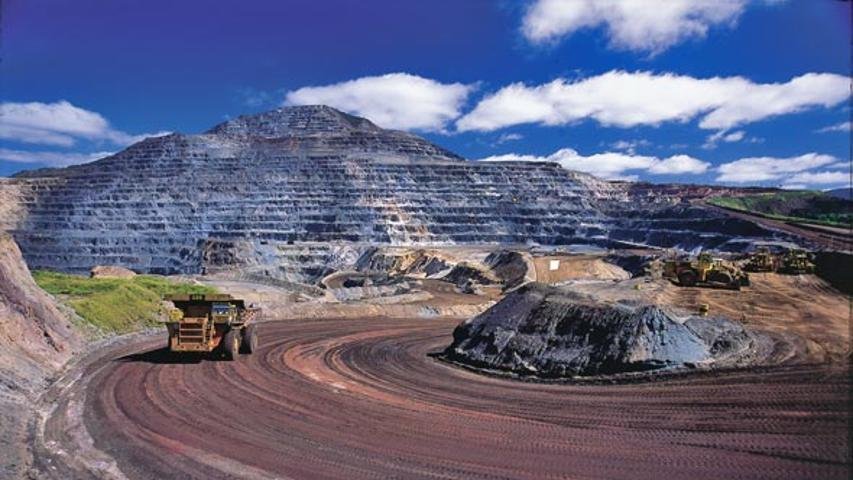 China anima sexta-feira da Vale; propina derruba Brookfield