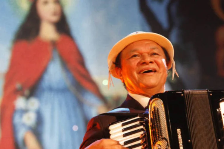 
	Dominguinhos: a luta do maior m&uacute;sico da cultura nordestina, um dos mais geniais instrumentistas do pa&iacute;s, se d&aacute; em um quarto do Hospital S&iacute;rio Liban&ecirc;s, em S&atilde;o Paulo
 (REGINALDO TEIXEIRA/ CONTIGO)