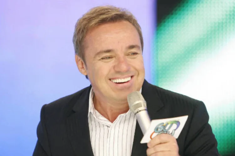
	Gugu Liberato: seu programa vinha ocupando a terceira posi&ccedil;&atilde;o no ranking do Ibope, atr&aacute;s de Globo e SBT, algo bem abaixo das expectativas da Record
 (REDE RECORD/Divulgacao)