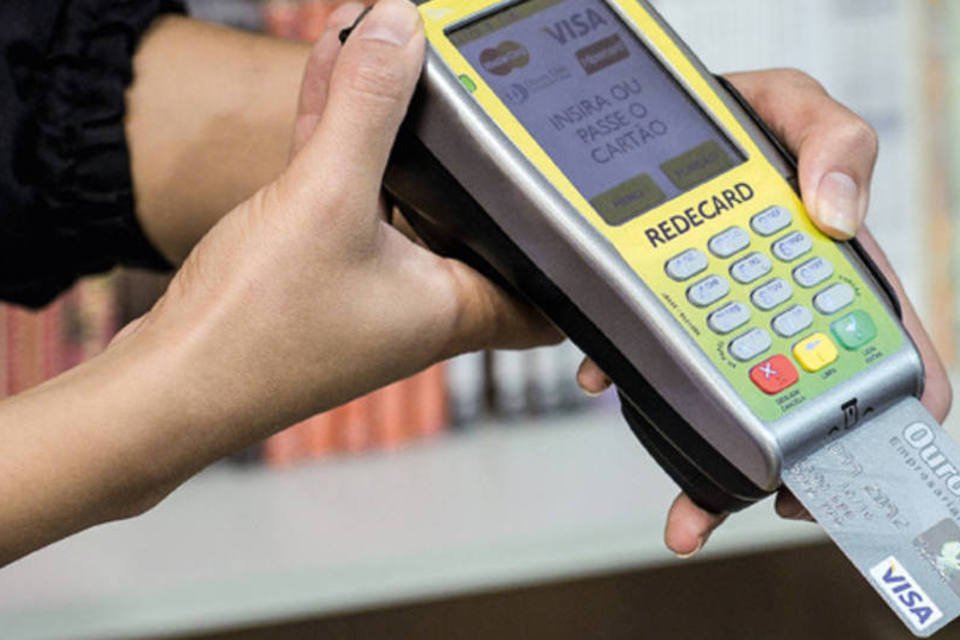 Cade recomenda condenação da Redecard