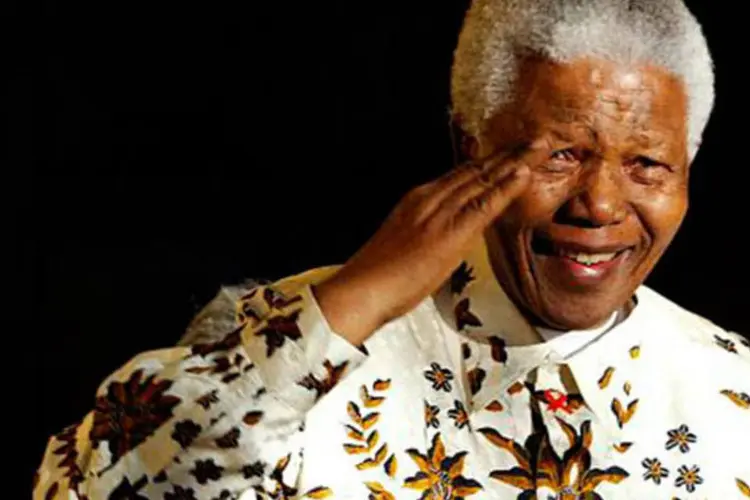 
	O ex-presidente sul-africano Nelson Mandela: &quot;Sempre parece imposs&iacute;vel at&eacute; que seja feito&quot;
 (Alexander Joe/AFP)