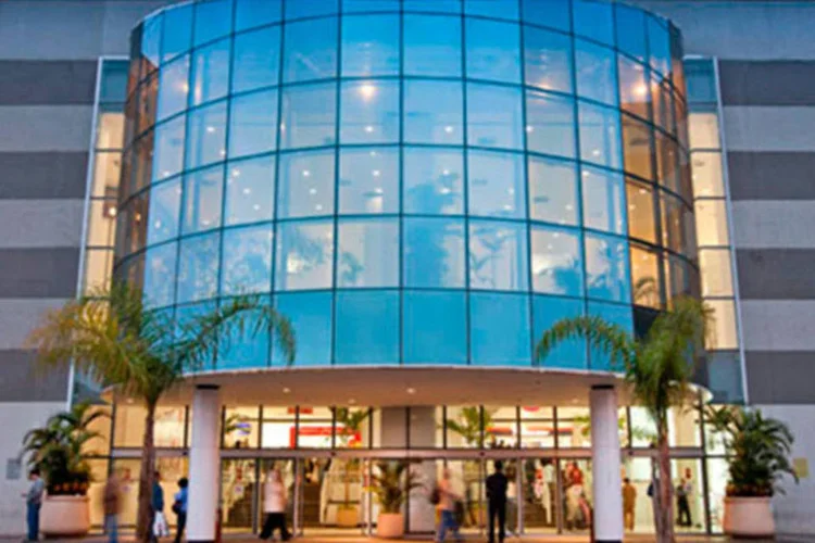 
	Shopping Metr&ocirc; Itaquera: seis mil jovens foram ao shopping e, durante o tumulto, comerciantes fecharam as lojas quase tr&ecirc;s horas antes do previsto
 (Divulgação)