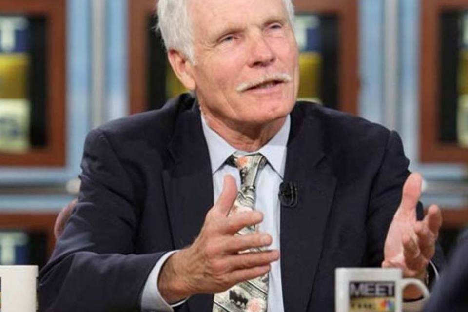 Ted Turner é levado às pressas para clínica na Argentina