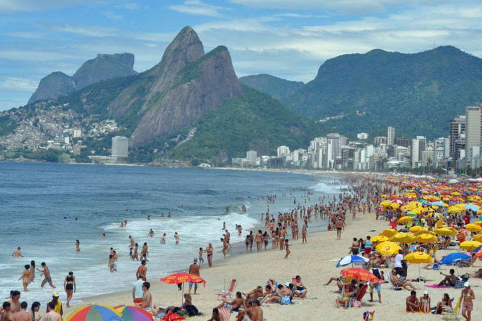 Queda do preço do petróleo só não é boa para RJ, diz Fitch