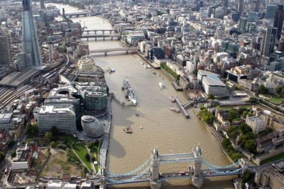 
	Vista a&eacute;rea do Rio T&acirc;misa em Londres, no Reino Unido
 (Getty Images)