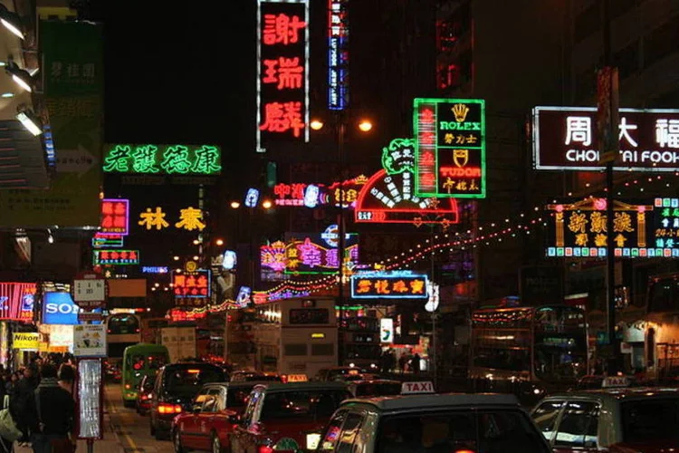 
	Hong Kong: a desvaloriza&ccedil;&atilde;o da moeda chinesa deflagrou a turbul&ecirc;ncia nos mercados globais.
 (Arcimboldo/Creative Commons)