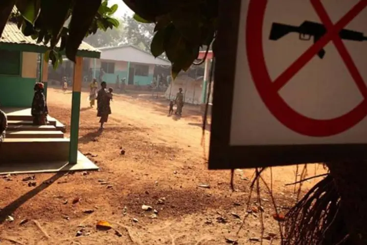 
	Rep&uacute;blica Centro-Africana: o Conselho de Seguran&ccedil;a da ONU mobilizou tropas de pacifica&ccedil;&atilde;o da UE e da Fran&ccedil;a, mas o contingente t&ecirc;m se mostrado insuficiente para conter a viol&ecirc;ncia (Getty Images)
