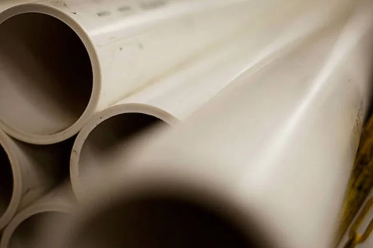 Tubos de PVC: a fábrica, inaugurada em 2012, demandou cerca de R$ 1 bilhão em investimentos e tem capacidade instalada para produzir 200 mil toneladas anuais (Victor J. Blue/Bloomberg)