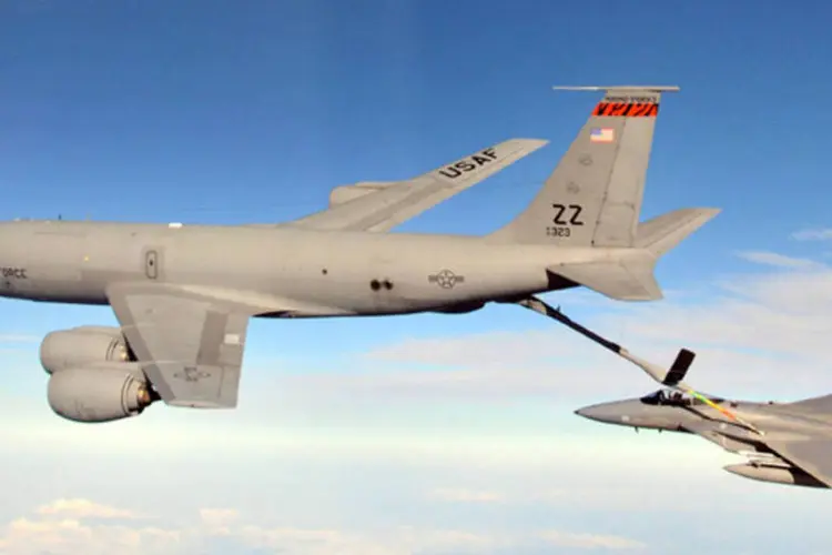 Avião Boeing KC-135 Stratotanker, mesmo modelo acidentado no sul do Quirguistão (Creative Commons)