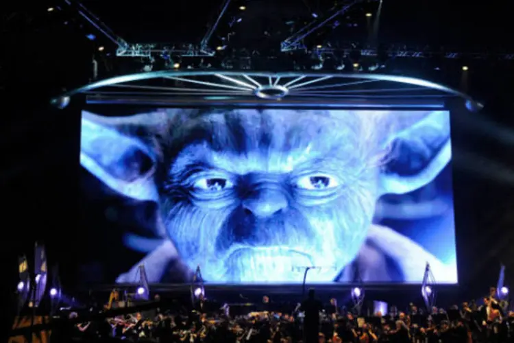 
	O personagem Yoda do filme Star Wars: na p&aacute;gina oficial da saga&nbsp;&quot;Star Wars&quot;&nbsp;no Facebook, a not&iacute;cia teve mais de 800 coment&aacute;rios em menos de 24 horas.
 (Ethan Miller/Getty Images)