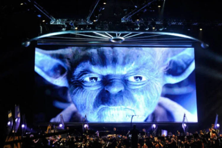 
	O personagem Yoda do filme Star Wars: na p&aacute;gina oficial da saga&nbsp;&quot;Star Wars&quot;&nbsp;no Facebook, a not&iacute;cia teve mais de 800 coment&aacute;rios em menos de 24 horas.
 (Ethan Miller/Getty Images)