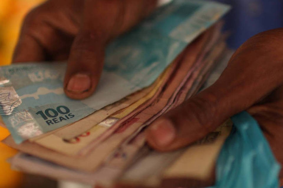 95% das categorias tiveram ganho real em 2013, diz Dieese