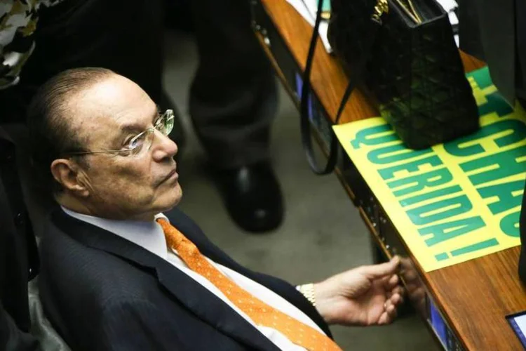 
	Deputado Paulo Maluf (PP): &quot;Dilma &eacute; uma mulher honesta, correta, uma Virgem Maria que foi contratada para ser cozinheira em um ambiente menos honesto&quot;.
 (Agência Brasil/Marcelo Camargo)