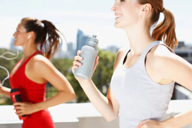Exercícios: para evitar o desenvolvimento da doença, a intervenção precisa ser feita antes que ocorram as mudanças metabólicas e hormonais da menopausa (Getty Images)