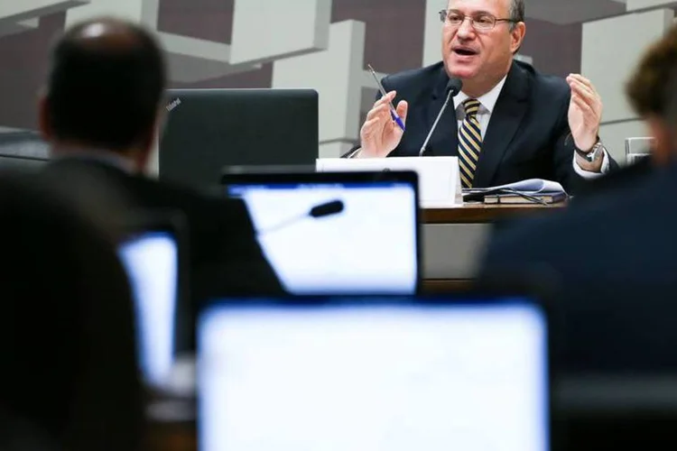 Ilan Goldfajn, indicado pelo Executivo para chefiar o Banco Central, é sabatinado no Senado (Agência Brasil/Marcelo Camargo)