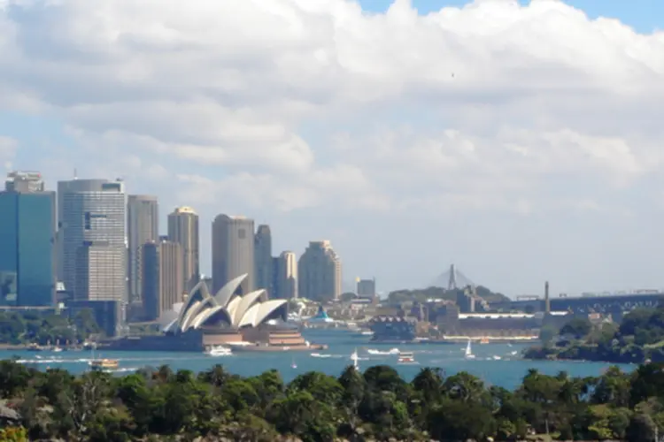 
	Sydney, na Austr&aacute;lia: o governo prev&ecirc; um d&eacute;ficit or&ccedil;ament&aacute;rio de 47 bilh&otilde;es de d&oacute;lares australianos&nbsp;
 (Wikimedia Commons)