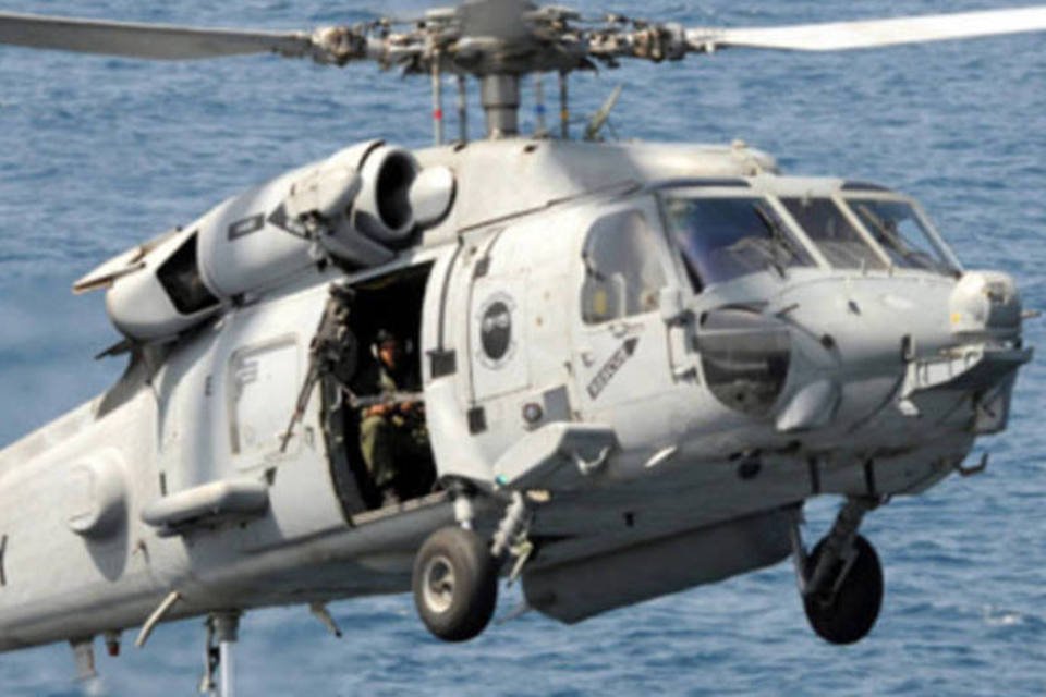 EUA suspendem voos de helicópteros no Japão após acidente