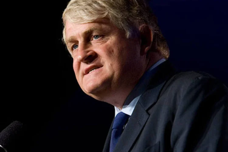 
	Denis O&rsquo;Brien: O&rsquo;Brien &eacute; o cidad&atilde;o nativo mais rico da Irlanda, segundo o &iacute;ndice Bloomberg Billionaires, que estimou sua fortuna em US$ 5,1 bilh&otilde;es&nbsp;
 (Brian Harkin/Getty Images)