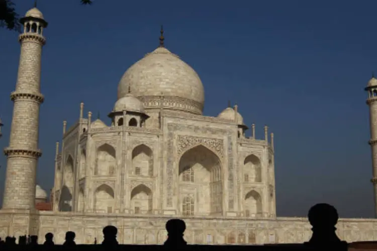 
	Mulher seguia com seu marido de bicicleta ao Taj Mahal quando casal foi surpreendido por sete homens que a violentaram&nbsp;
 (Julian Finney/Getty Images)