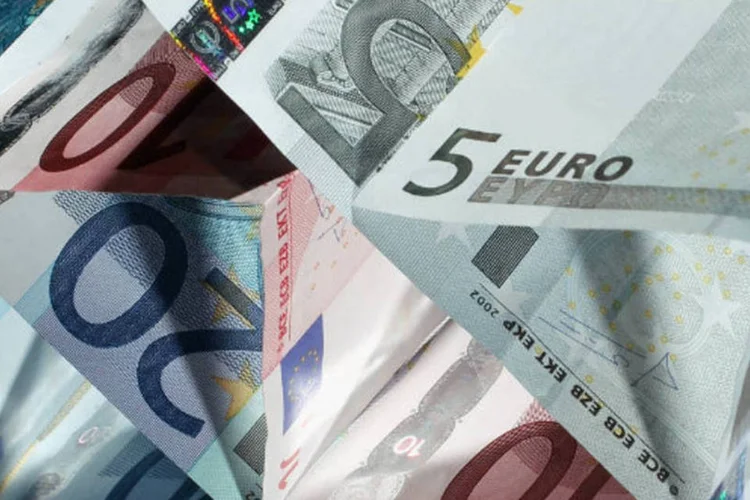 
	&quot;Pesquisas de confian&ccedil;a econ&ocirc;mica alem&atilde;s parecem mostrar mais sinais de ascens&atilde;o econ&ocirc;mica, mas a economia ainda est&aacute; lutando com uma corda em seu pesco&ccedil;o&quot; disse David Brown
 (Dan Kitwood/Getty Images)