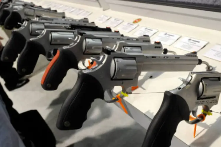 A Taurus, que afirma ser uma das maiores fabricantes de armas leves do mundo, encerrou os nove meses até setembro de 2018 com receita líquida 623,5 milhões de reais (Ethan Miller/Getty Images)