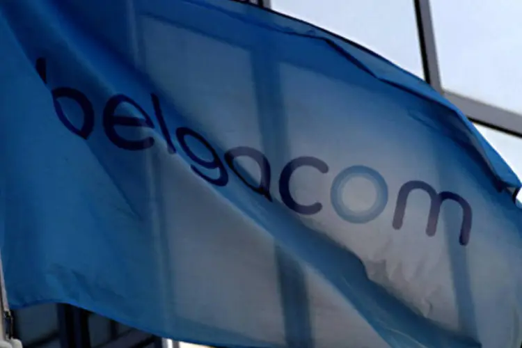 
	Bandeira da Belgacom: empresa aumentou a seguran&ccedil;a de suas redes ap&oacute;s a descoberta do primeiro ataque hacker, e voltou a descobrir irregularidades na BICS
 (Paul ODriscoll/Bloomberg News)