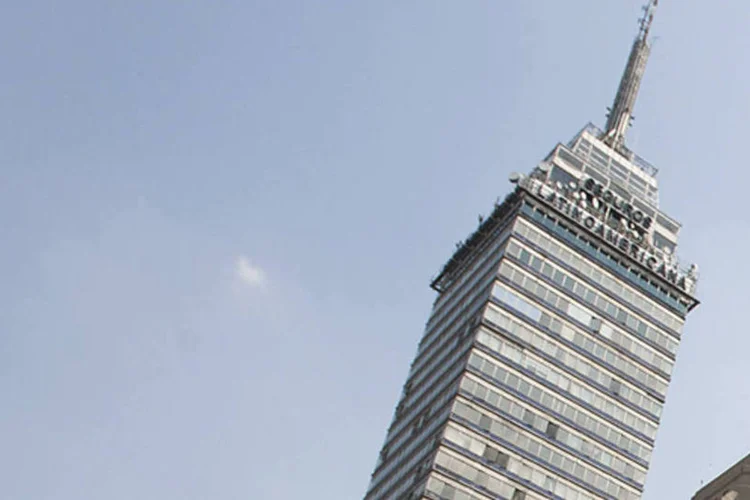 
	Torre no M&eacute;xico: acordos envolvem aluguel das torres vendidas pela Nextel no Brasil e no M&eacute;xico por um m&iacute;nimo de 12 anos
 (Bloomberg)